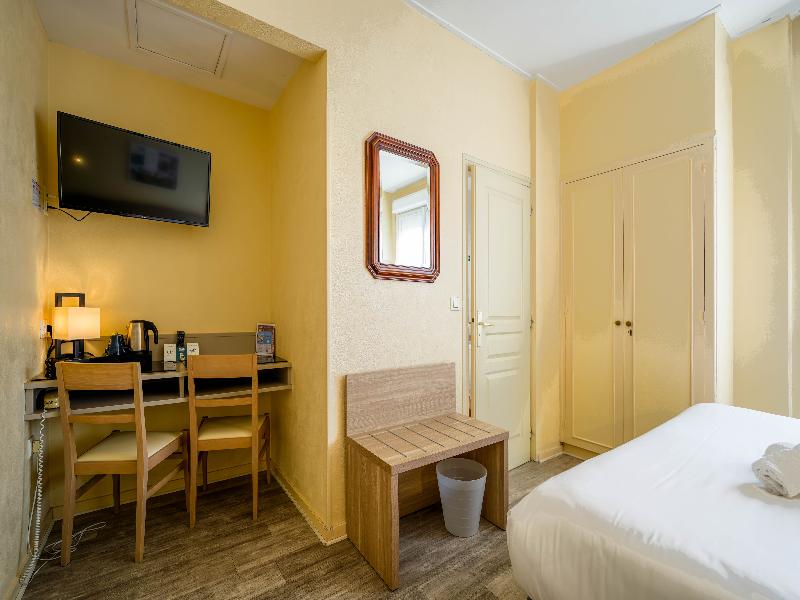 Logis Hotel Des Chateaux De La Loire - Oda
