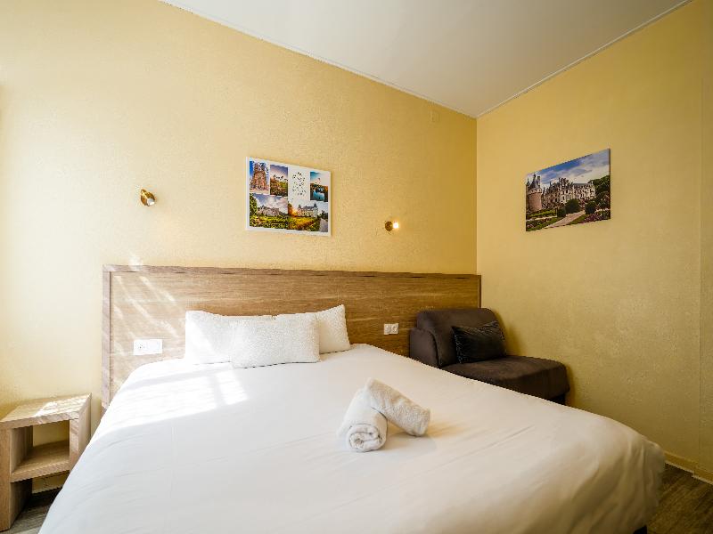 Logis Hotel Des Chateaux De La Loire - Oda