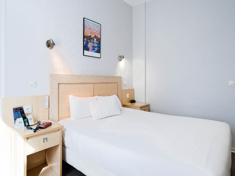 Logis Hotel Des Chateaux De La Loire - Oda
