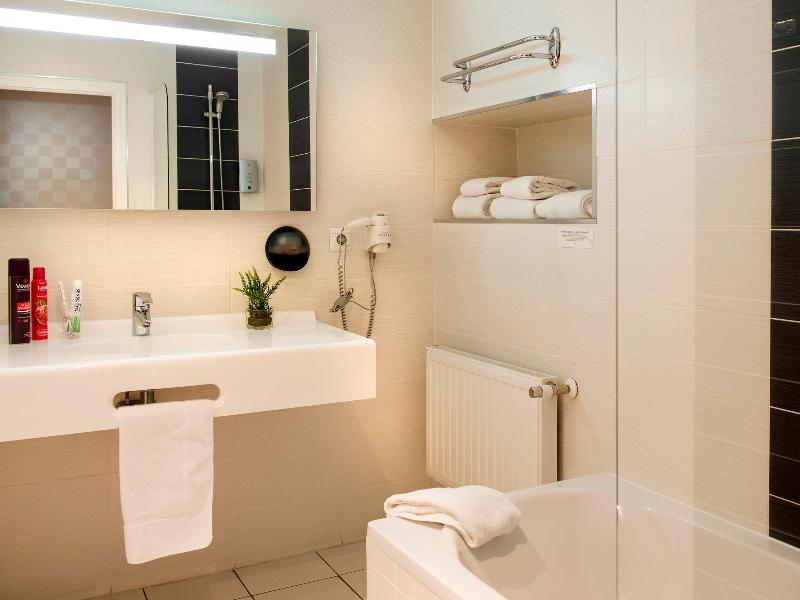 Logis Hotel le Parc Sologne - Genel