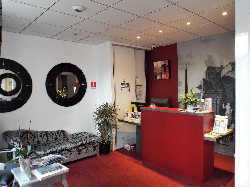 Hotel Saint-Martin - Lobi
