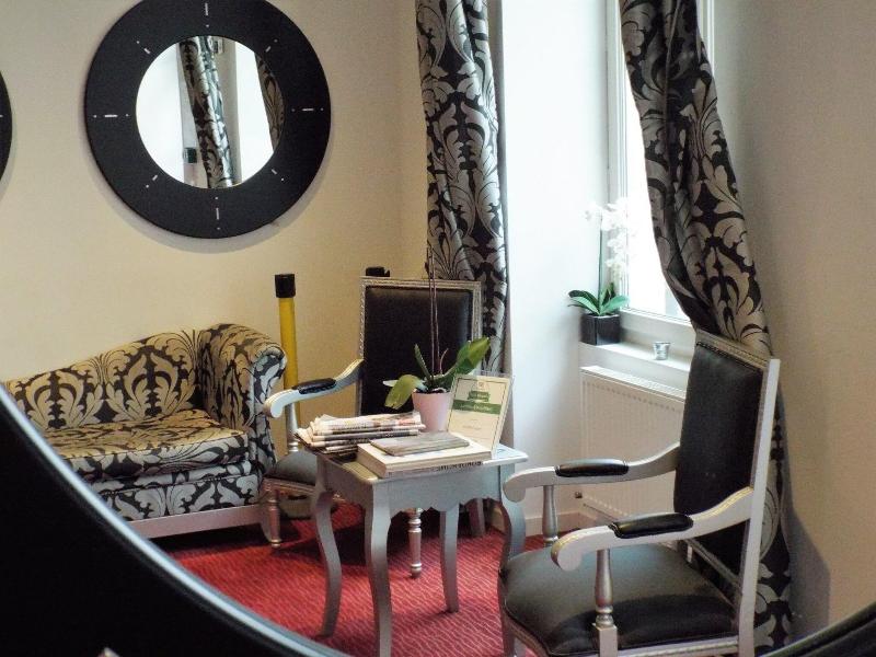 Hotel Saint-Martin - Lobi