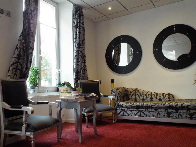 Hotel Saint-Martin - Lobi