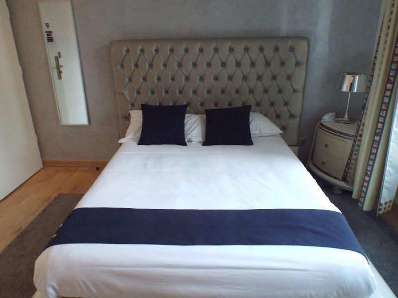 Hotel Saint-Martin - Oda