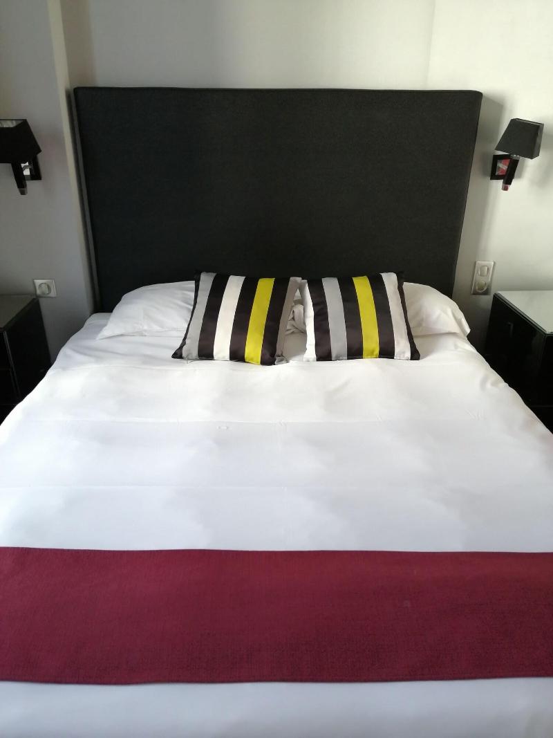 Hotel Saint-Martin - Oda