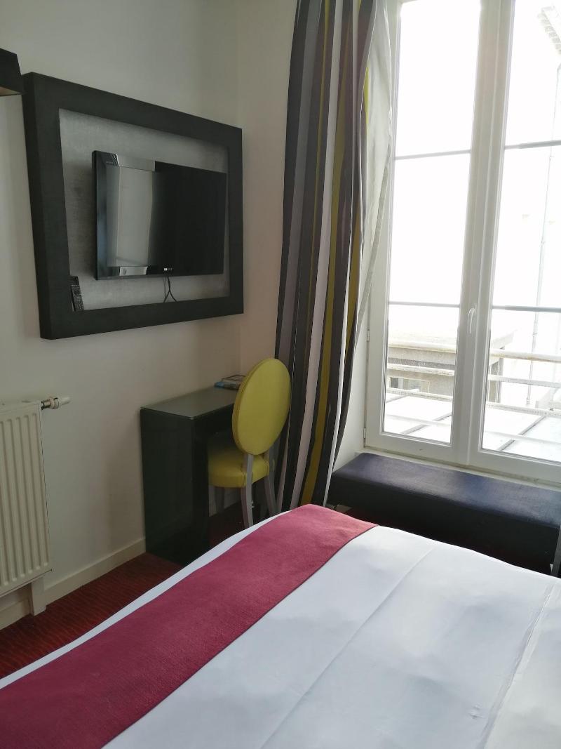 Hotel Saint-Martin - Oda