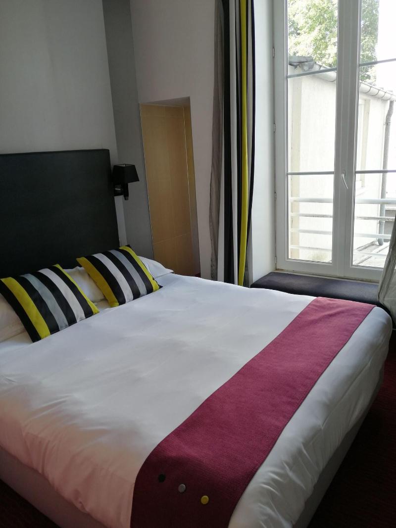 Hotel Saint-Martin - Oda