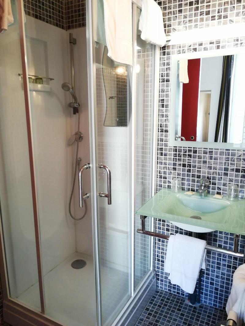 Hotel Saint-Martin - Oda