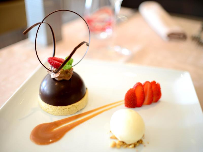 Logis Grand Hôtel Des Bains - Restoran