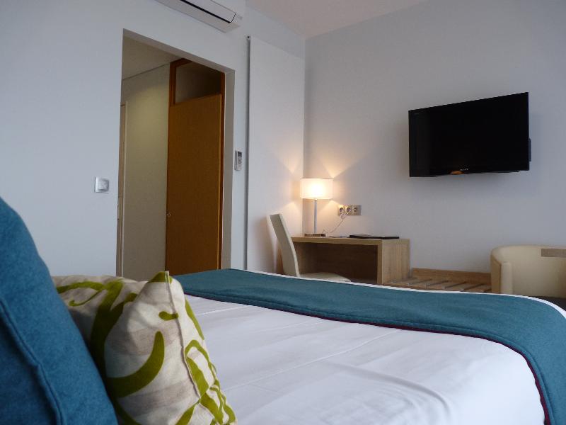 Logis Hôtel Notre-Dame de Bonne Fontaine - Oda