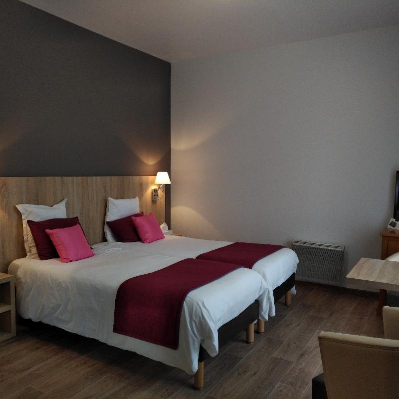 Logis Hôtel Notre-Dame de Bonne Fontaine - Oda