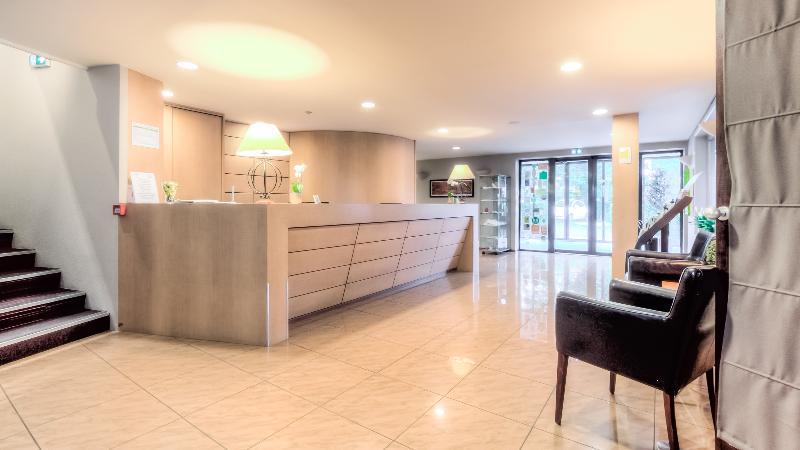 Logis Hotel-Restaurant des Acacias - Lobi