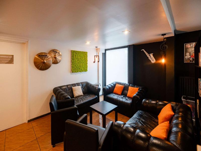 Logis Hotel-Restaurant des Acacias - Lobi