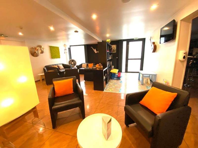 Logis Hotel-Restaurant des Acacias - Lobi