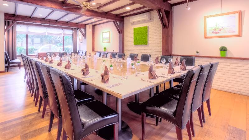 Logis Hotel-Restaurant des Acacias - Toplantı