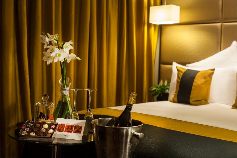 Montcalm Piccadilly Townhouse - Oda
