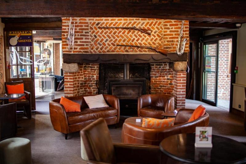 Hotel Les Hauts De Montreuil - Lobi