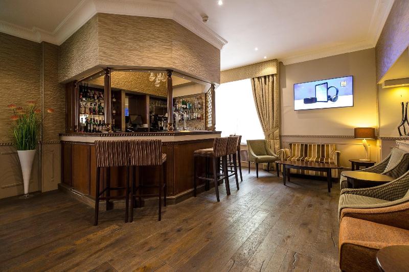 Phoenix Hotel - Bar