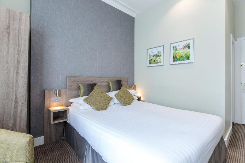 Phoenix Hotel - Oda