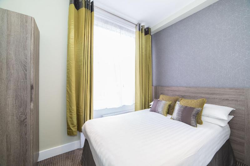 Phoenix Hotel - Oda