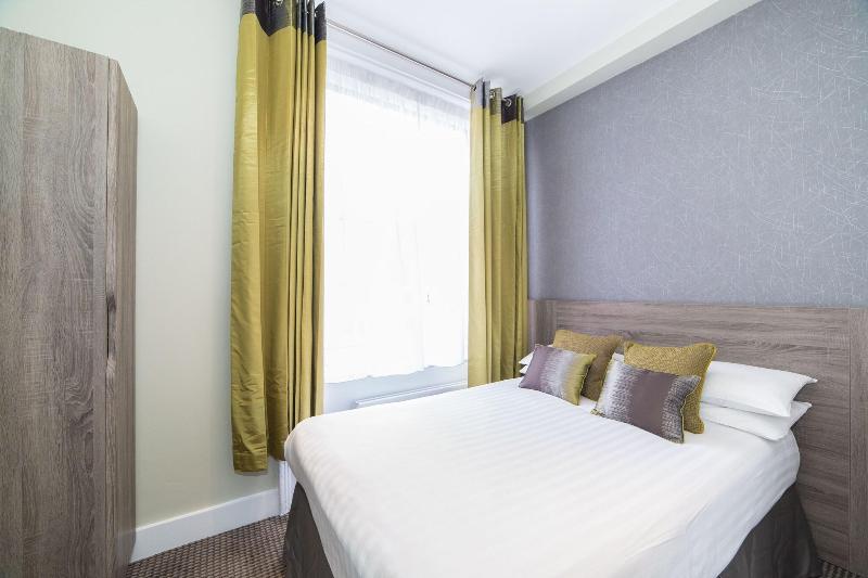 Phoenix Hotel - Oda
