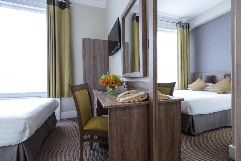 Phoenix Hotel - Oda