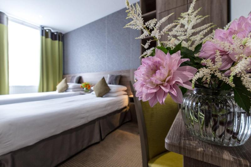 Phoenix Hotel - Oda
