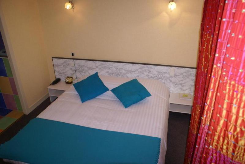 Logis Hotel le Vedaquais - Oda