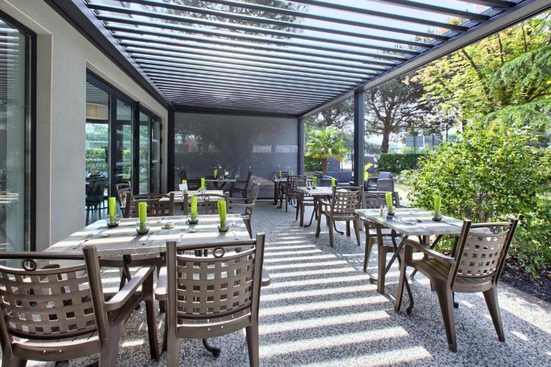 Hotel Au Comte D'Ornon - Teras