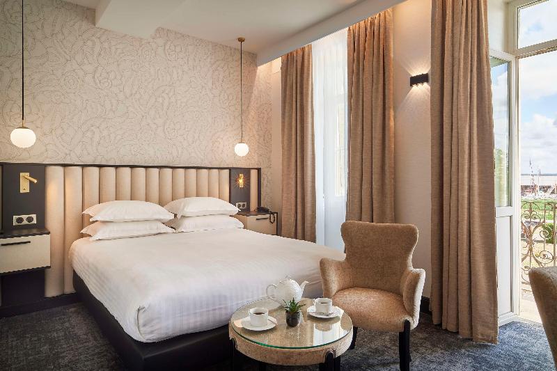 Best Western Premier Hotel des Vignes et des Anges - Oda