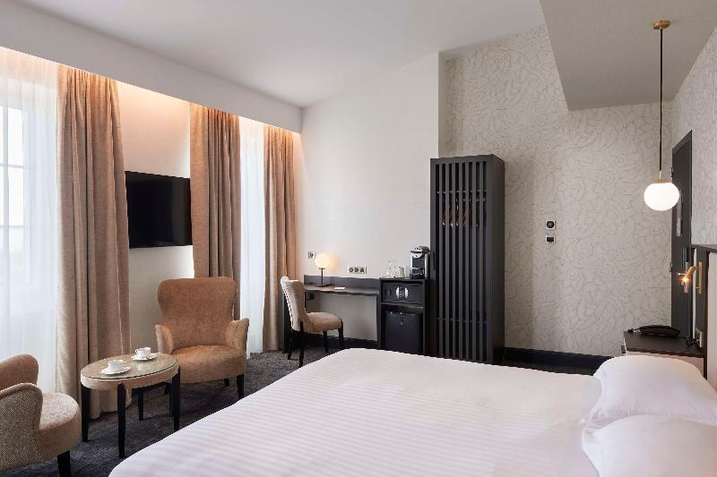 Best Western Premier Hotel des Vignes et des Anges - Oda