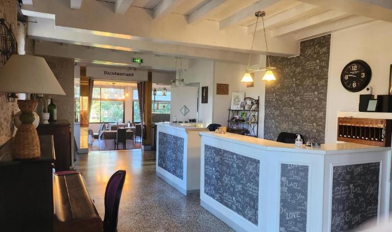 Hotel Au Colombier Du Touron - Lobi