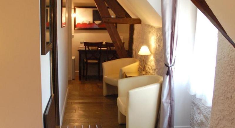 L'Hostellerie Des Ducs - Lobi