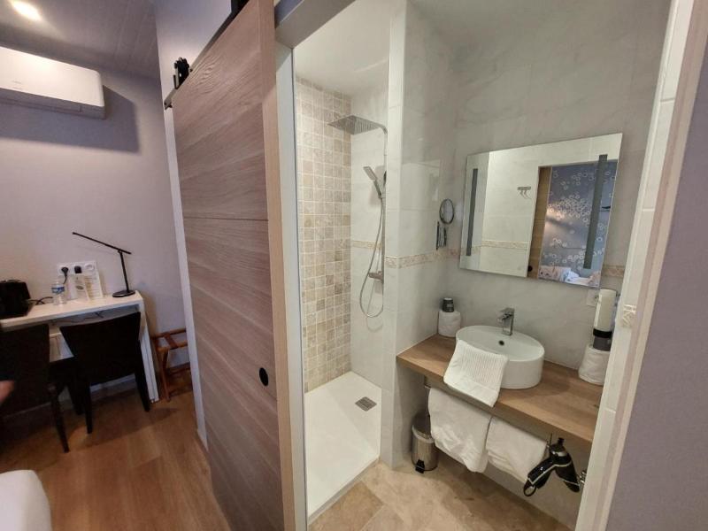 Logis Hotel les Voyageurs - Oda