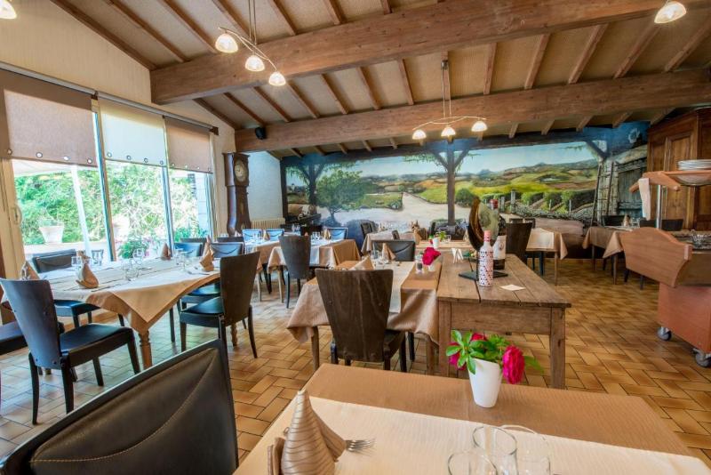 Logis Hotel les Voyageurs - Restoran