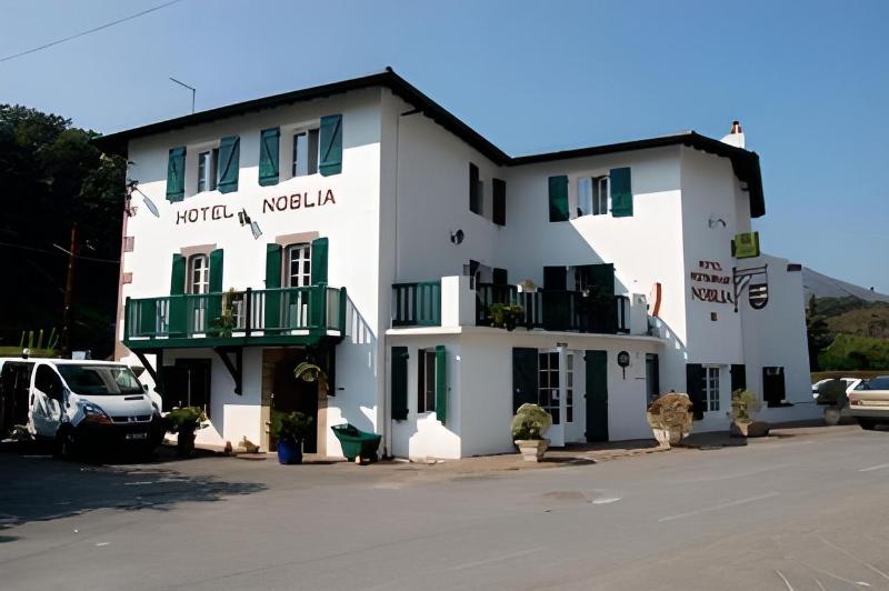 Logis Hotel Noblia - Genel