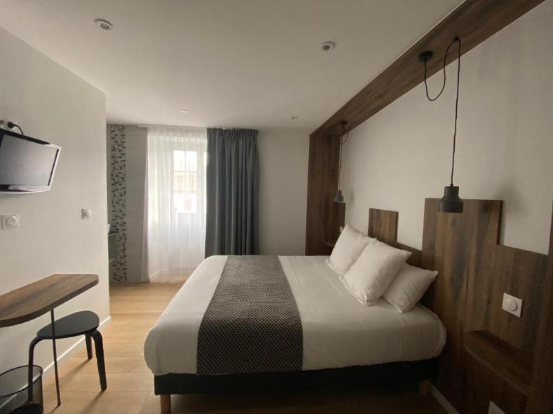 Logis Hotel Noblia - Oda