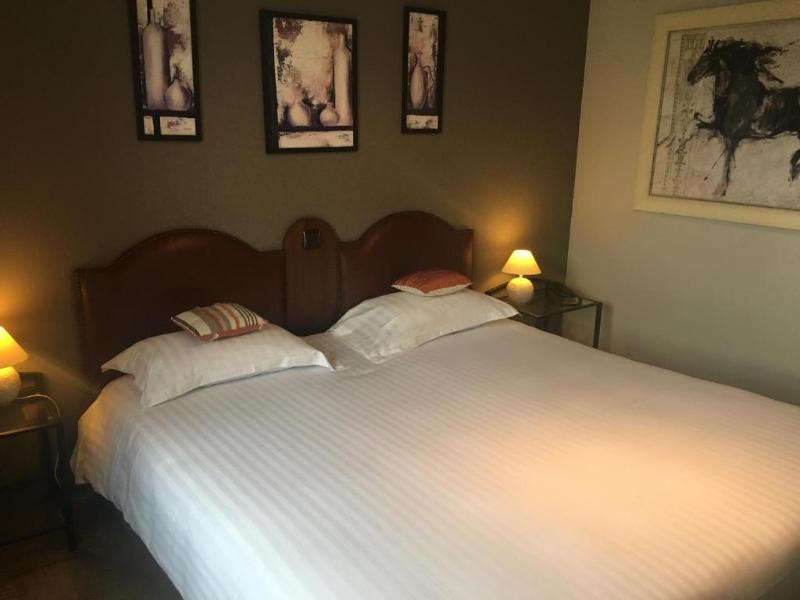 Hotel La Thomasse - Oda