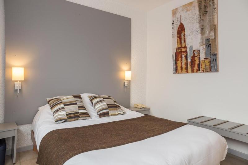 Logis Hotel La Belle Poule - Oda