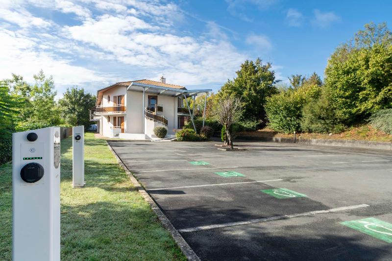 Sure Hotel by Best Western Saintes - Genel