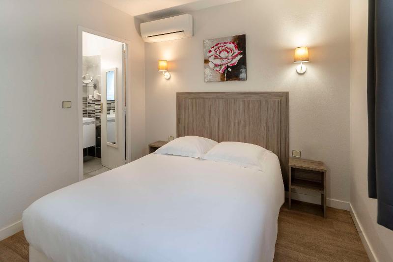 Sure Hotel by Best Western Saintes - Oda