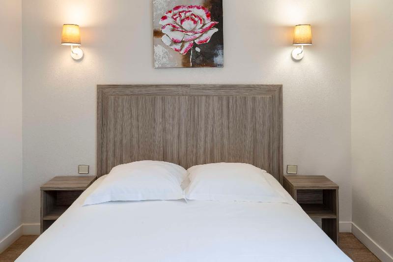 Sure Hotel by Best Western Saintes - Oda