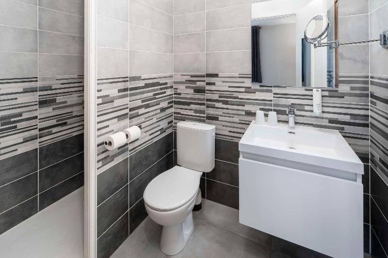 Sure Hotel by Best Western Saintes - Oda