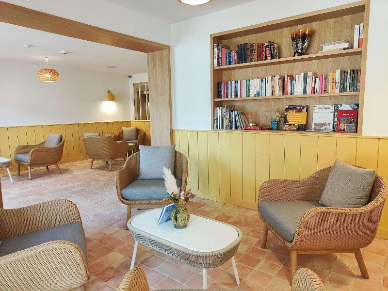 Hotel Les Grenettes - Lobi