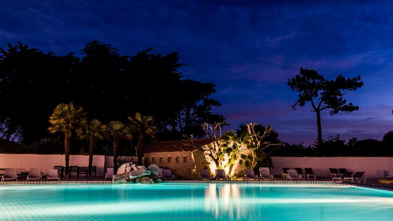Hotel Les Grenettes - Havuz