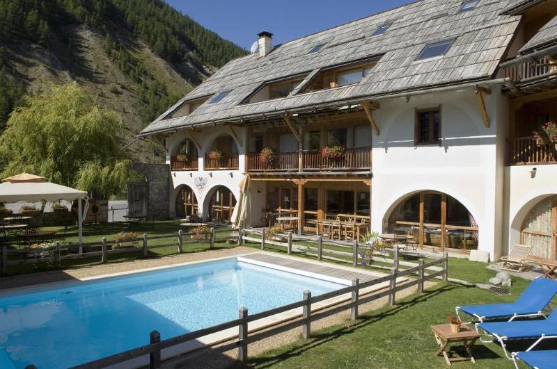 Hotel La Ferme De L'Izoard - Genel