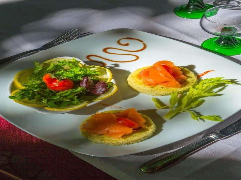 Hotel Restaurant Le Pavillon Carina - Restoran