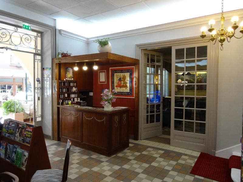 Grand Hotel De Lyon - Lobi