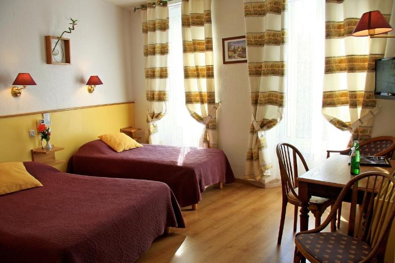 Grand Hotel De Lyon - Oda
