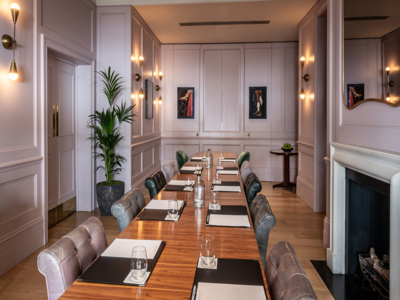 The Kensington Hotel - Genel